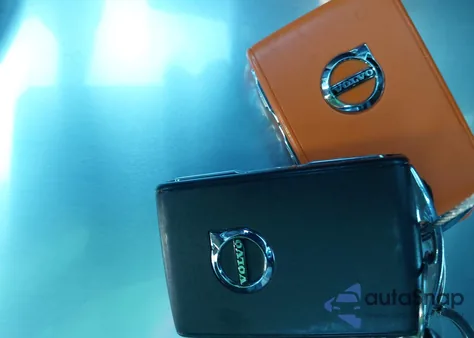 2021 Volvo Xc90 Recharge Plug-In Hybrid T8 Inscription 6 Passenger из США, поврежденный, VIN YV4BR00L3M1736498